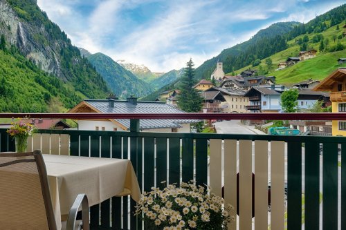 Blick vom Apartment ins Ortszentraum